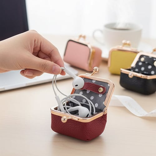 ✨New Arrival✨Genuine Leather Mini Jewelry Box